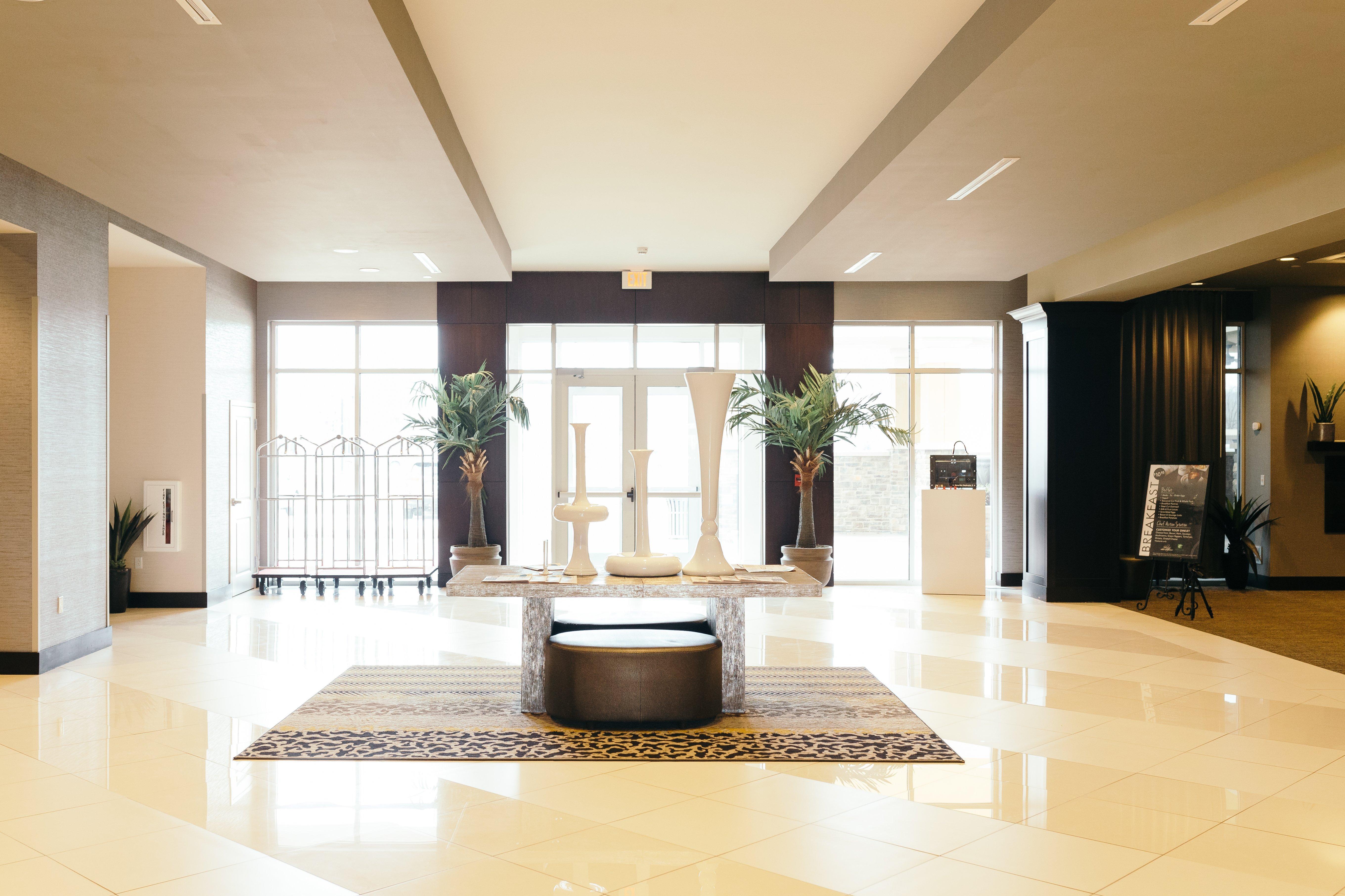 And East By Ihg 3* Peoria